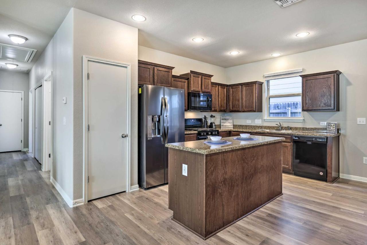 Buda Home With Smart Tv About 19 Mi To Downtown Austin Экстерьер фото